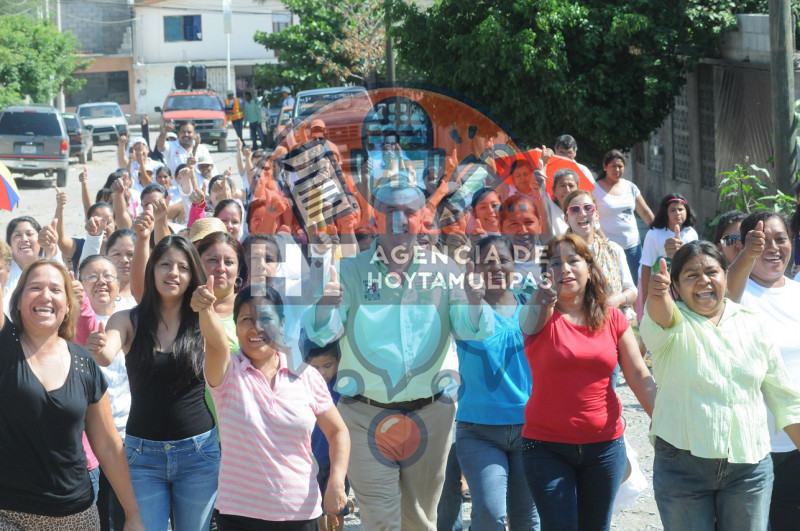 Alejandro Etienne Llano