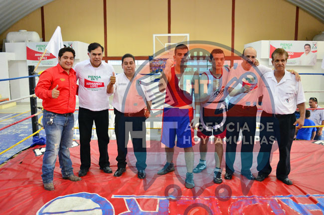 Jos� "Pipino" Cuevas y Carlos Z�rate