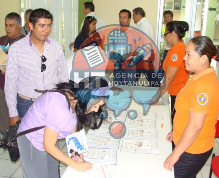 Capacitan a servidores p�blicos