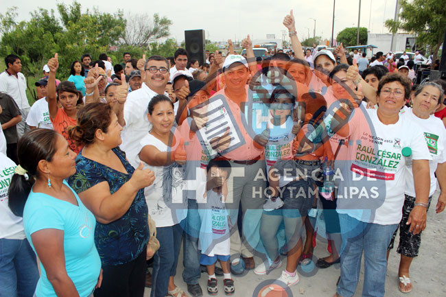 Ra�l C�sar Gonz�lez