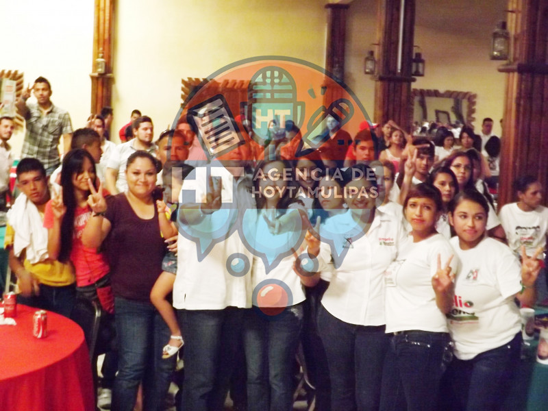 Rogelio Villase�or