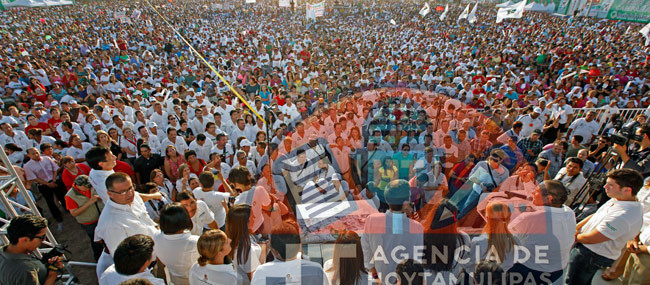 Salvador Trevi�o Garza