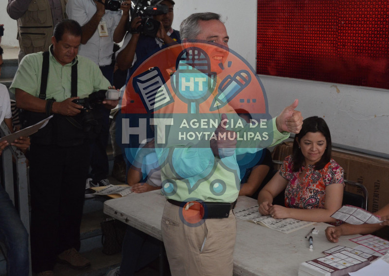 Voto Alejandro Etienne Llano