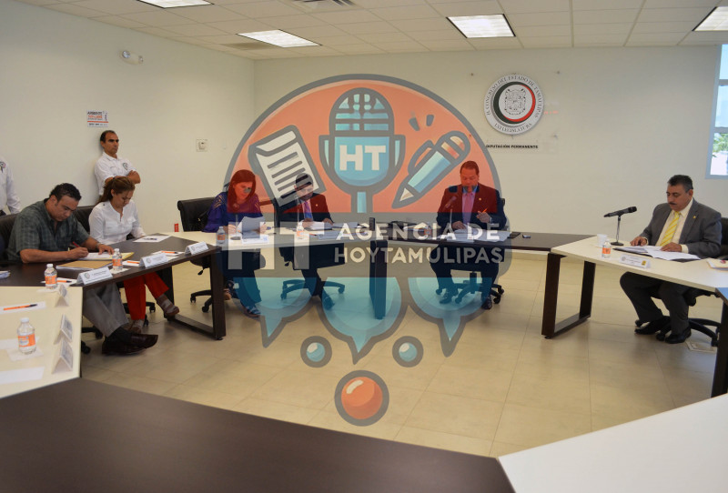 Sesi�n permanente Congreso local 