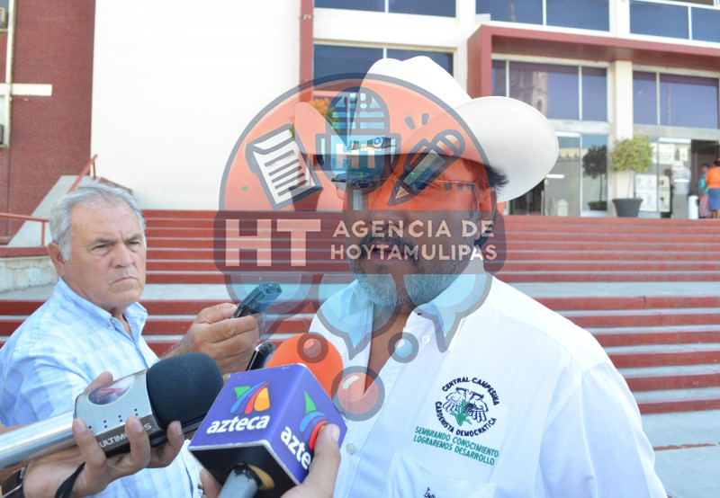 Jorge Luis Gonz�lez  Rosales 