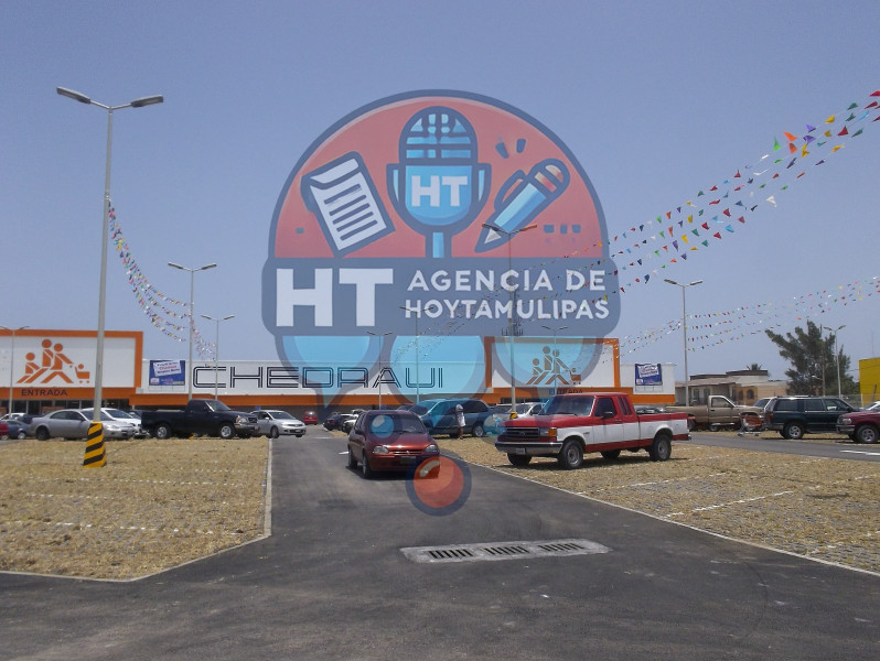 Tienda comercial en Altamira