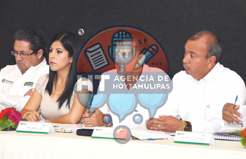 Reuni�n de alcaldes y diputados