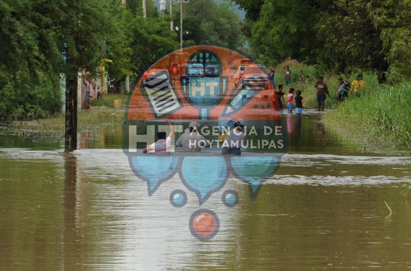 Llega ayuda a damnificados de Tamaulipas