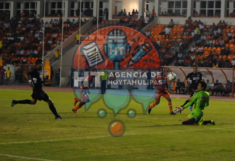 Correcaminos vs Lobos BUAP