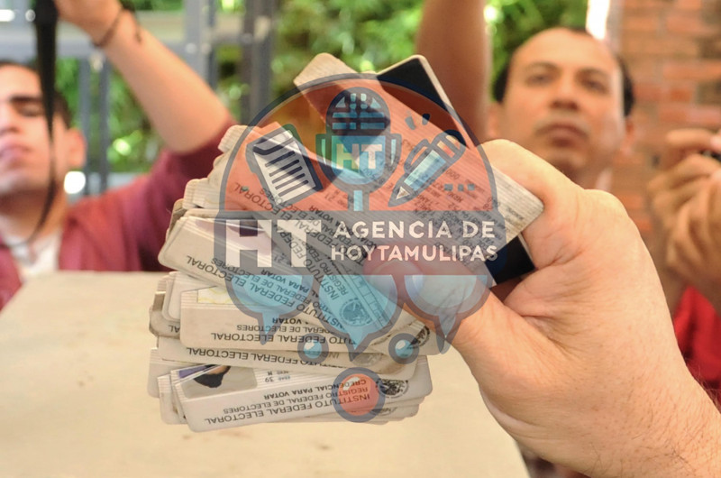 Destruyen credenciales de elector