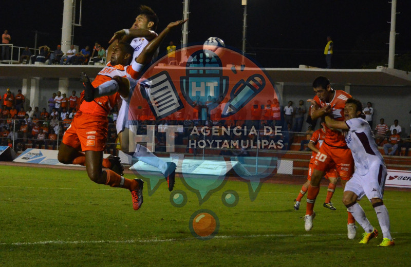 Correcaminos vs Tecos