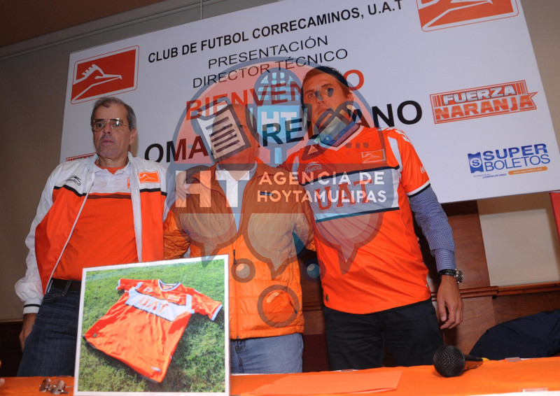 Presentan  a Omar Arellano 