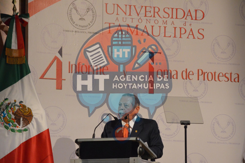 Cuarto Informe y toma de protesta UAT