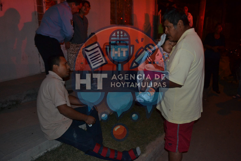 Familia sufre accidente en motocicleta