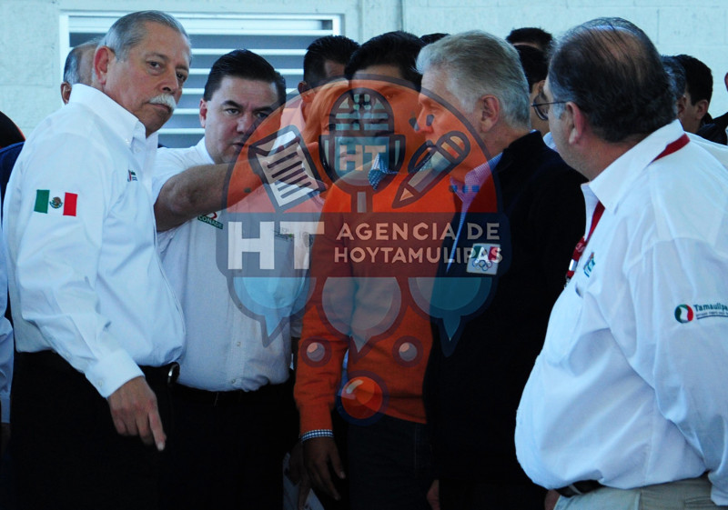 Firma de convenios Gobierno-CONADE-COM