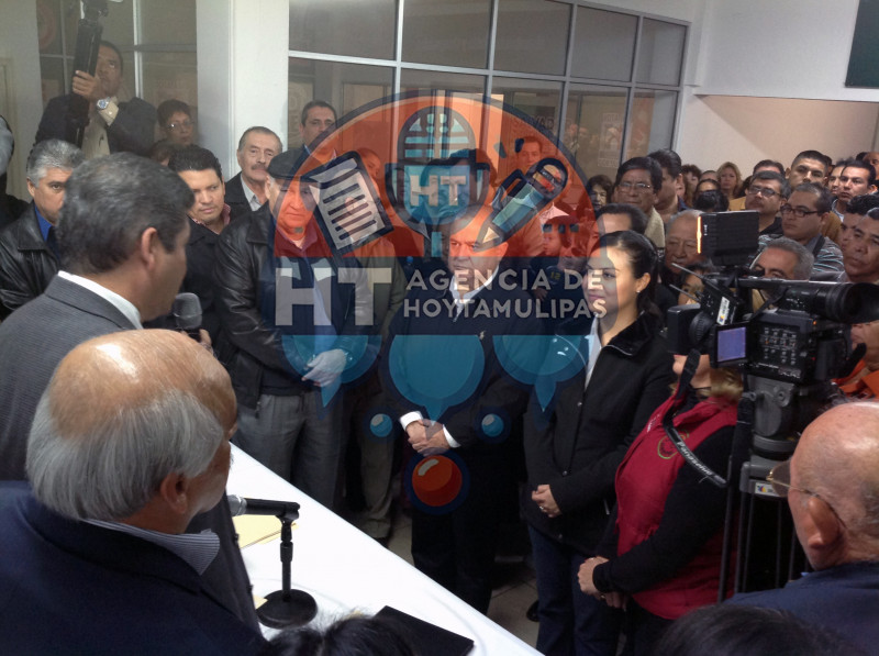 V�ctor Garc�a Fuentes y Laura Beatriz Garza Dorado