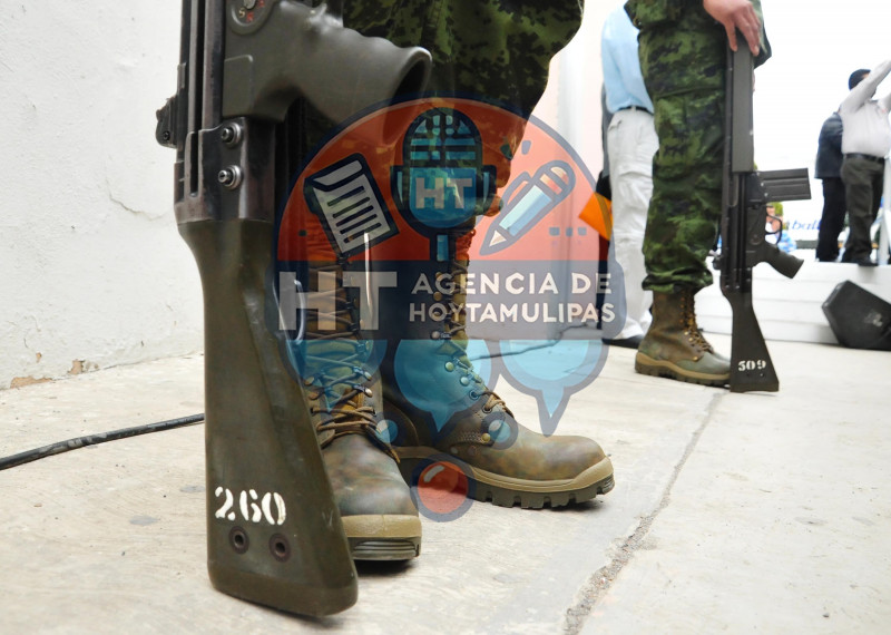 SNTE celebra al Ejercito Mexicano