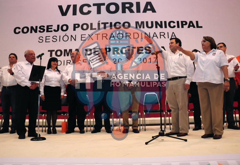Toma de protesta  Carlos Morris Torre