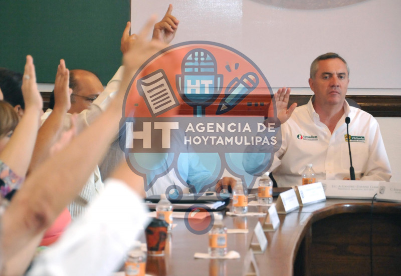 Alejandro Etienne Llano