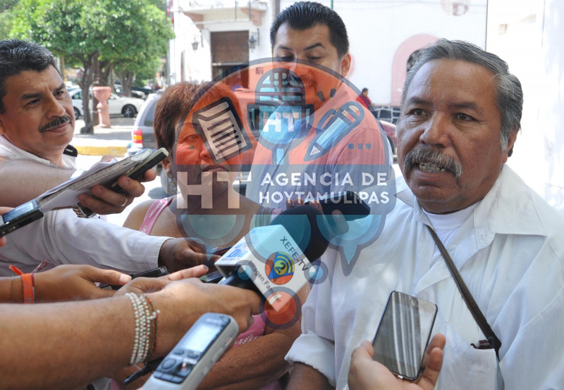 Se queja por los altos cobros de COMAPA