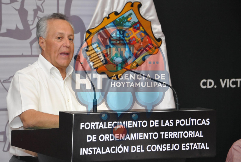  Gustavo C�rdenas Monroy