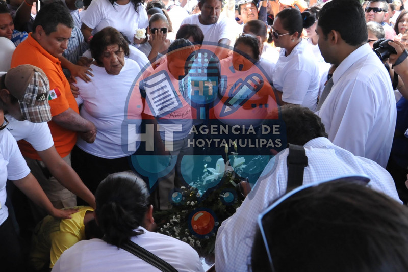 Le dan el �ltimo adi�s  H�ctor Alejandro 