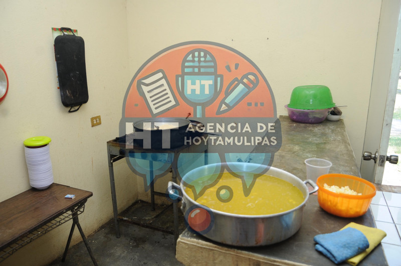 Madres de familia se inconforman 