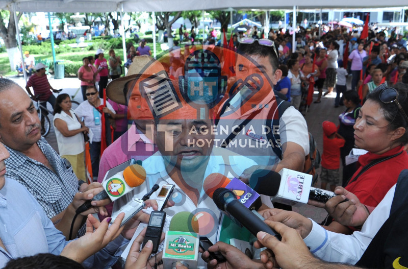  Carlos Martinez Leal