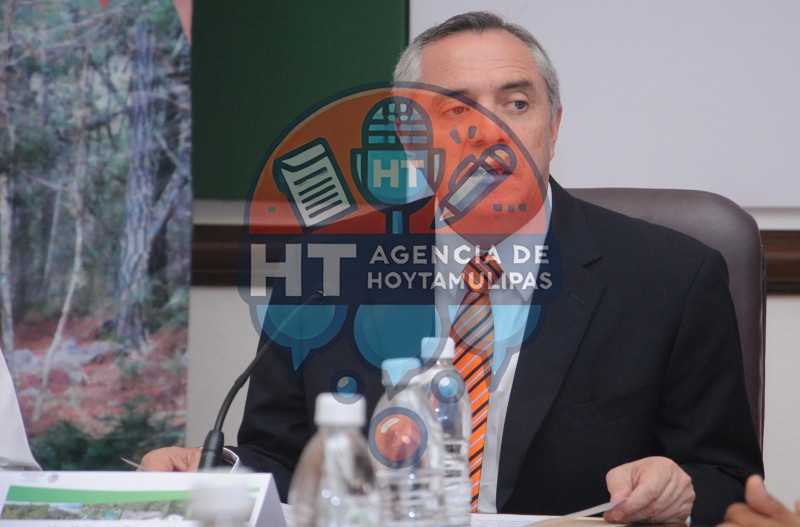 Alejandro Etienne Llano