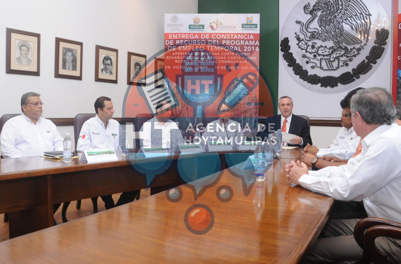 Entrega de Constancias de Recurso del Programa de Empleo Temporal