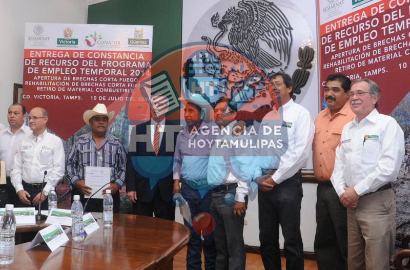 Entrega de Constancias de Recurso del Programa de Empleo Temporal