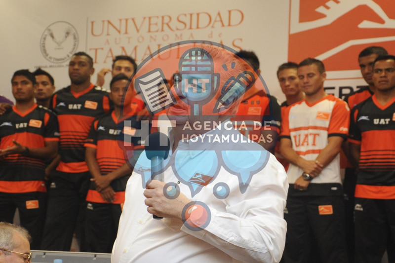  Enrique Etienne P�rez del R�o  