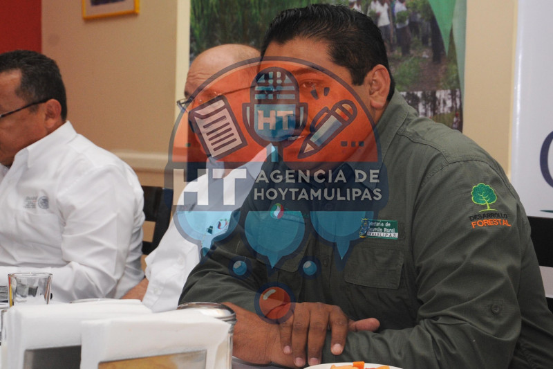 Mario Cesar Lara Mart�nez