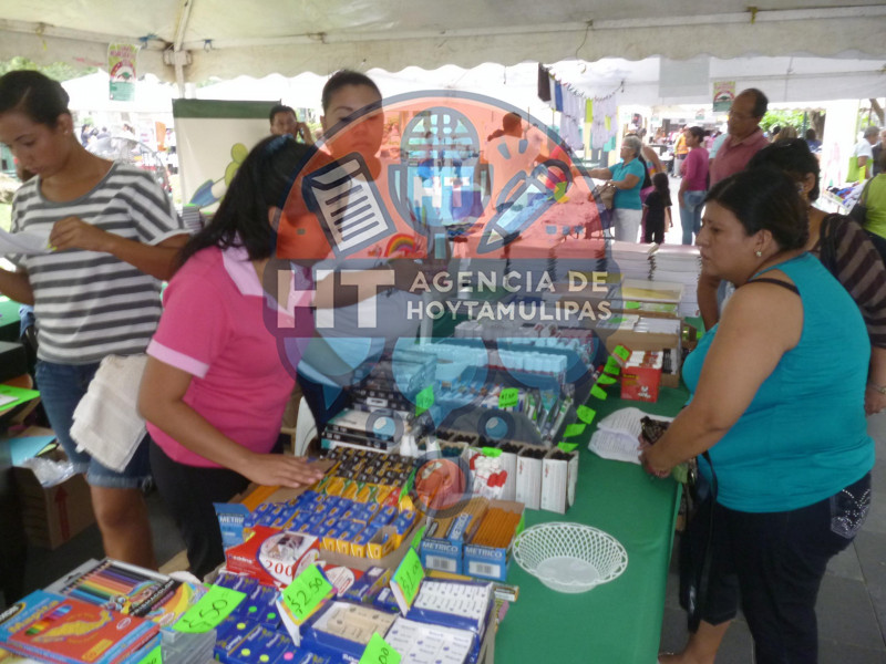 Feria de �tiles escolares