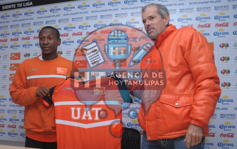 Presentan a Pablo Arzu