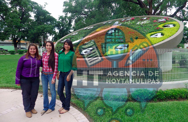 Reloj floral Nuevo Laredo