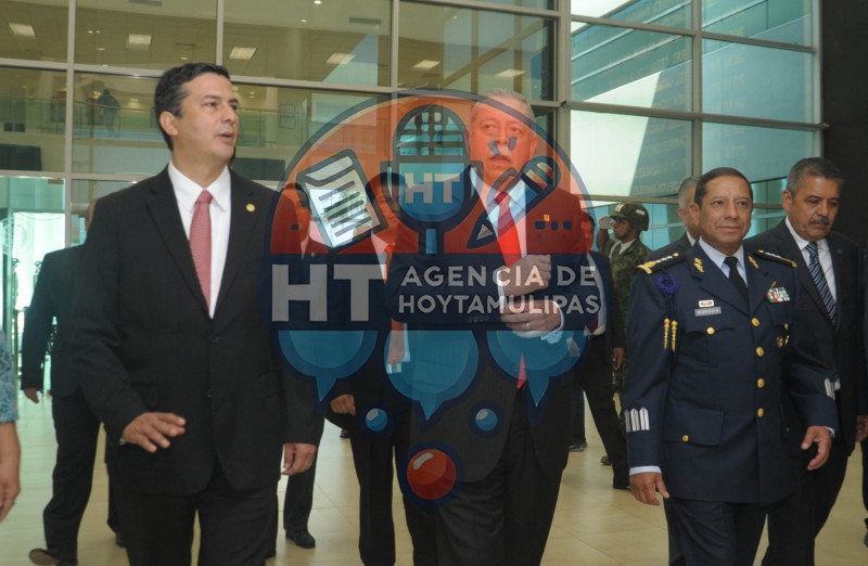 Egidio Torre Cant� Gobernador de Tamaulipas y General de Divisi�n Piloto Aviador Carlos Antonio Rodr�guez Mungu�a