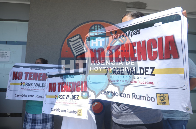 Perredistas en contra de la tenencia 