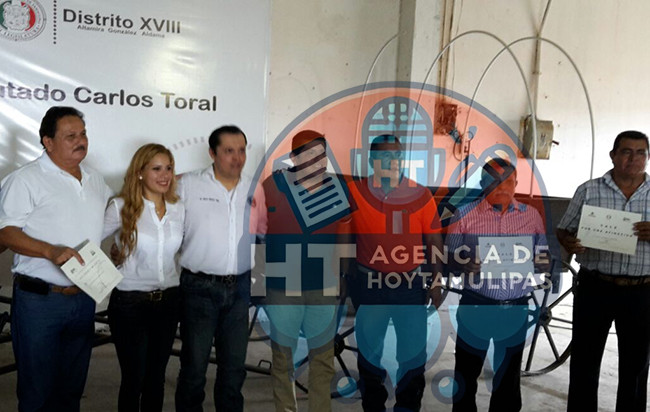 Entrega de �tiles escolares