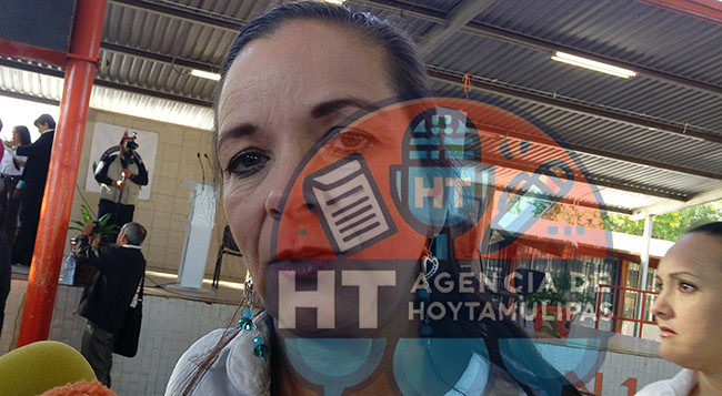 Alejandra P�rez Esparza