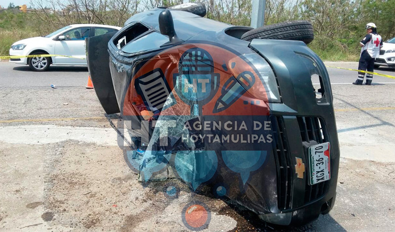 Volcadura en Ciudad Madero