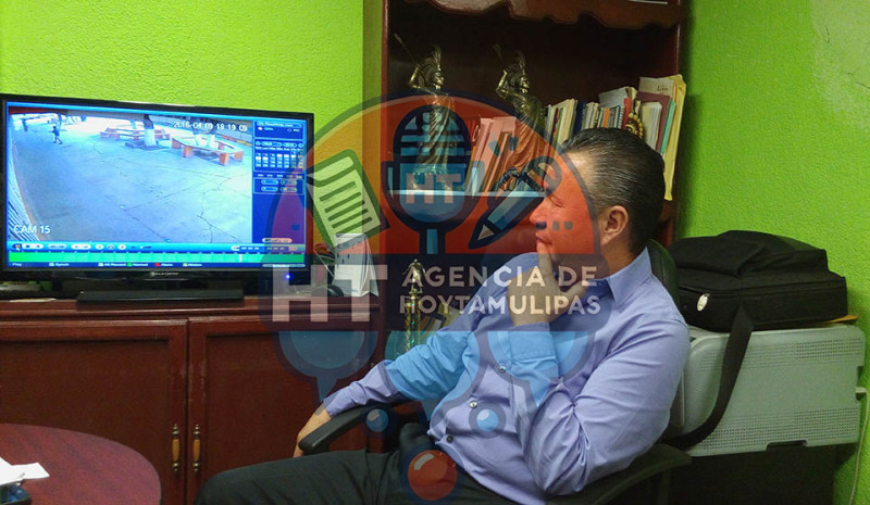 C�maras de videovigilancia de la Escuela Cuauht�moc de Matamoros