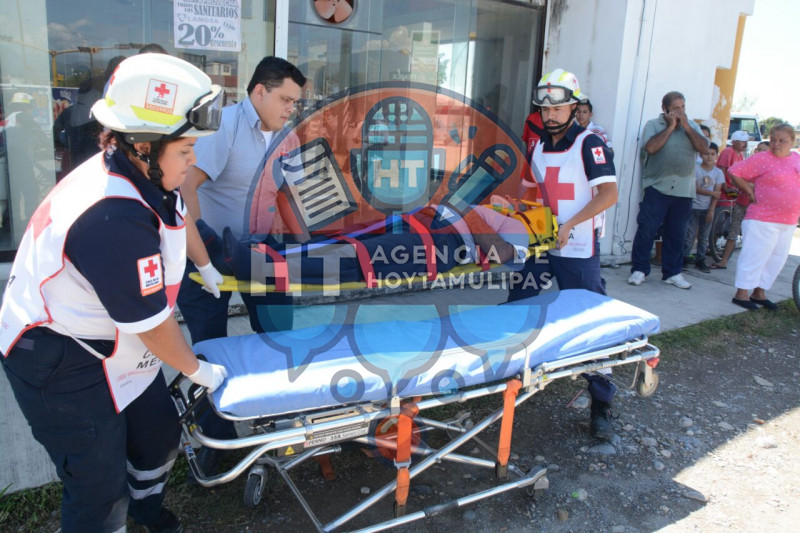 Accidente en la Avenida la Paz en Ciudad Victoria