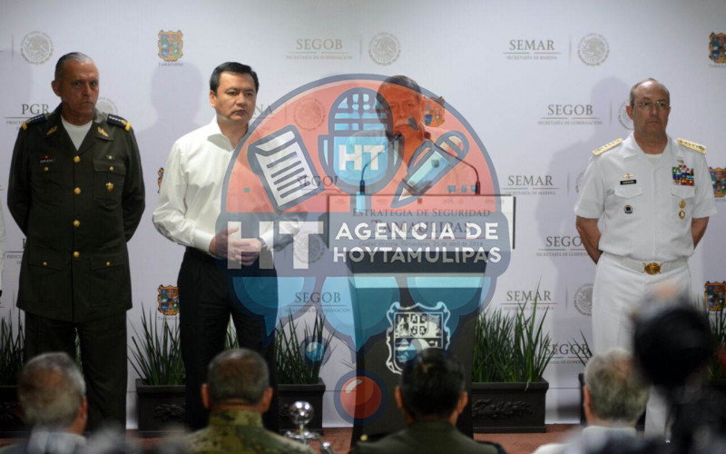 Miguel �ngel Osorio Chong con Egidio Torre Cant�