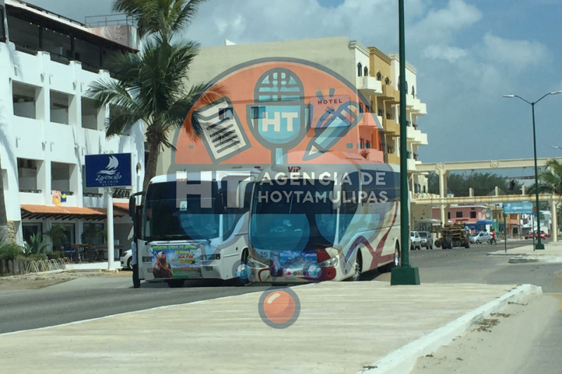 Llegan charters a Miramar 