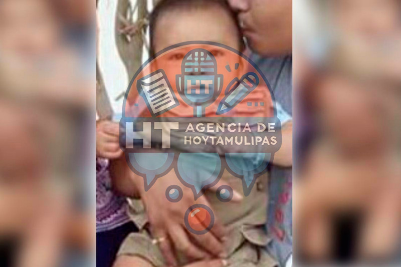 Beb� sustraido por su padre