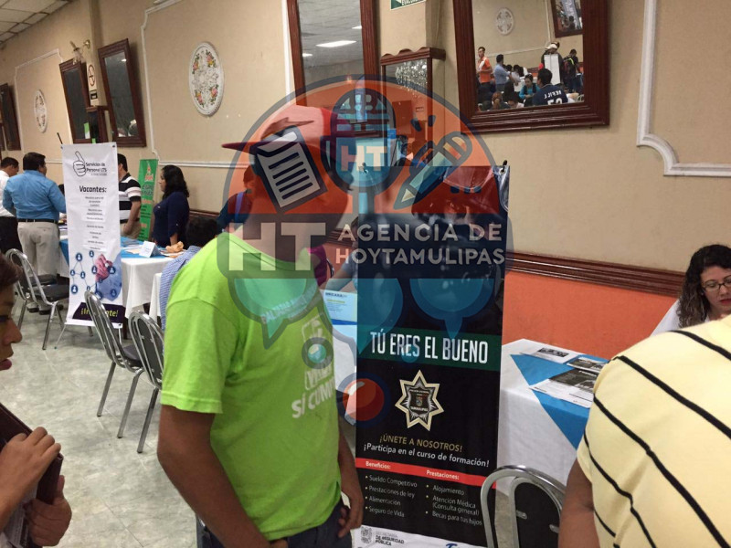 Feria del Empleo, polic�as