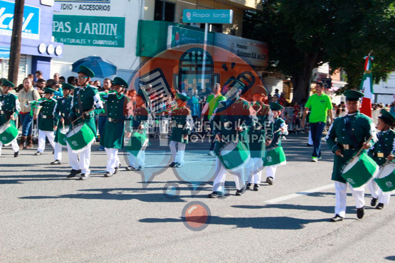 Desfile en Ciudad Victoria