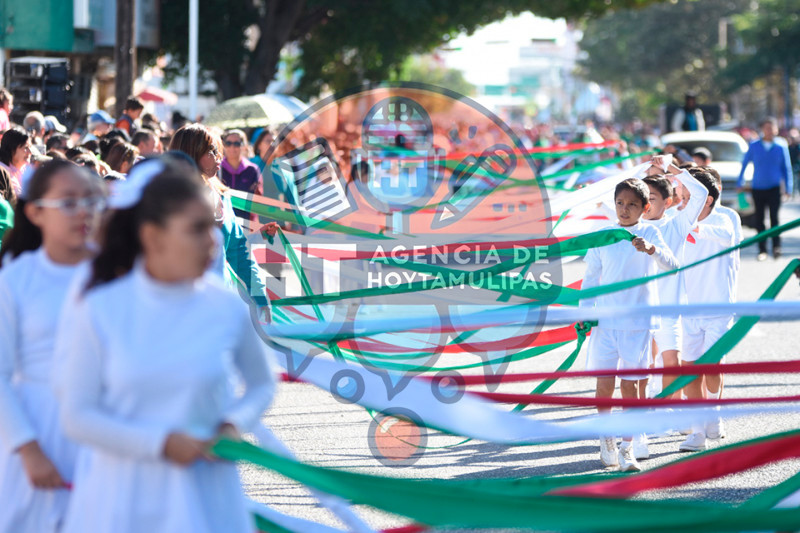Desfile en Ciudad Victoria