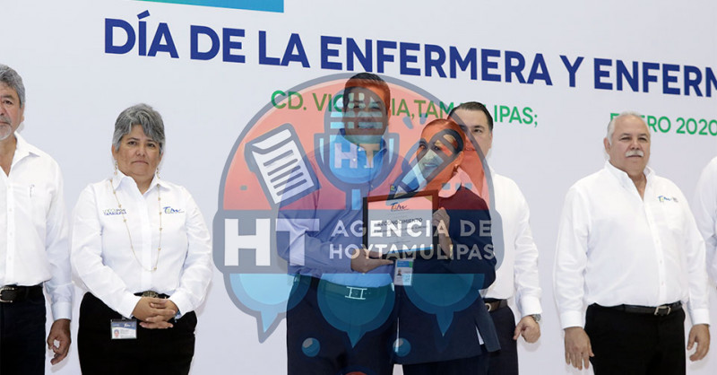 Cabeza de Vaca con enfermera